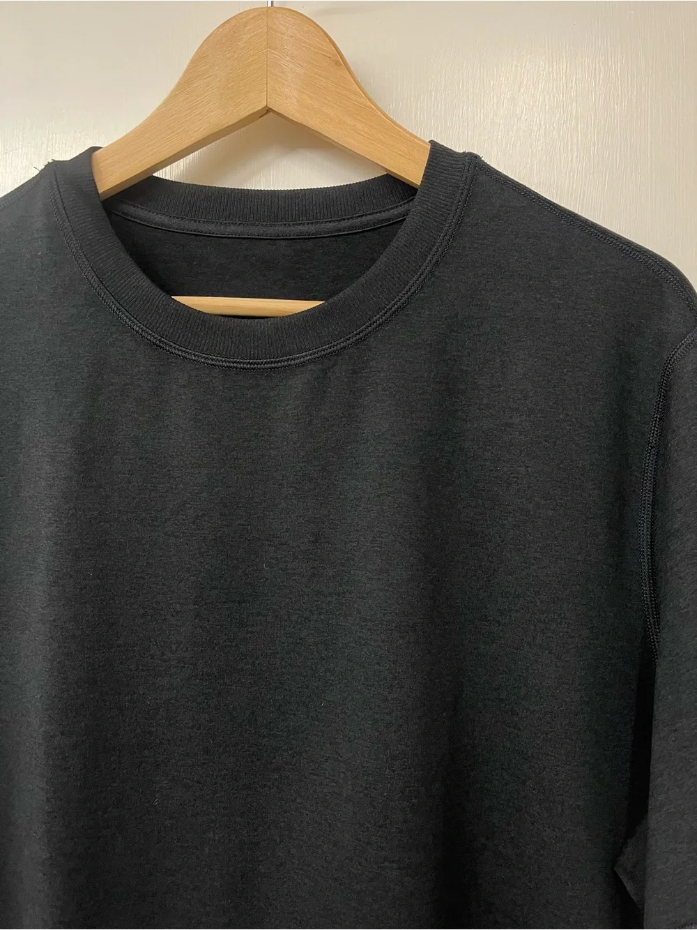 Vuori Ponto Shirt Mens L Short Sleeve Black Performance